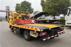 黔江区道路救援拖车报价
